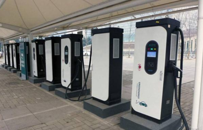 百万充电桩入网，技术创新驱动绿色出行新时代